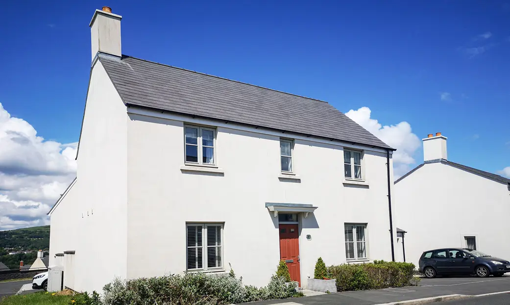 Newly roughcasted exterior of a home in Greenock by Speedy Roofing